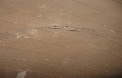Butyl rubber breaks in tractor tyres