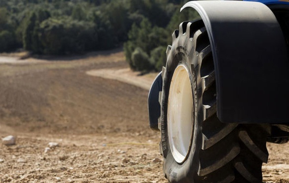 VX Tractor the most multi-purpose tractor tyre