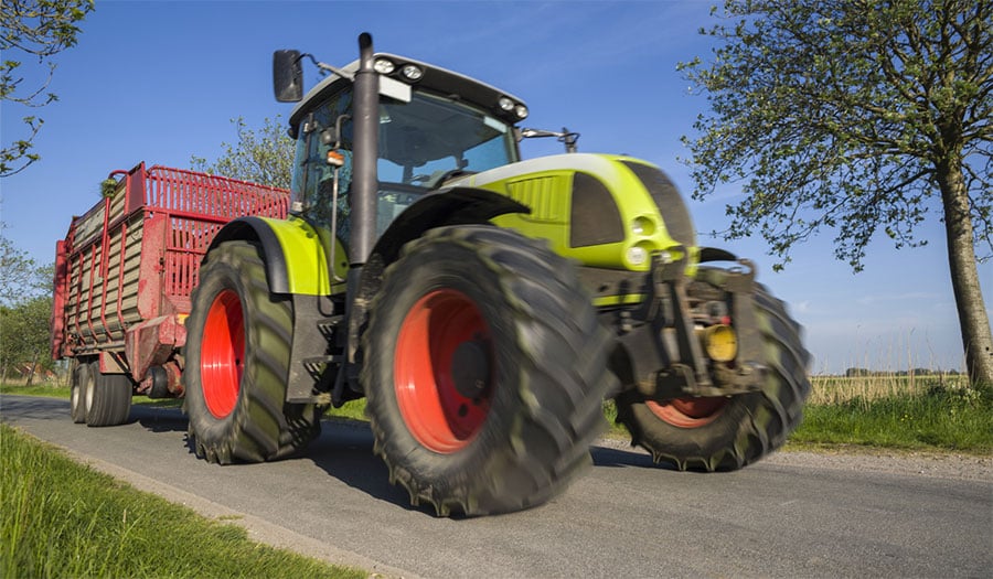 Conduite de tracteur agricole en toute sécurité !